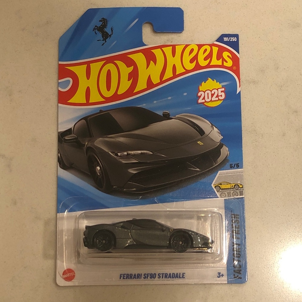 Mattel Hot Wheels Ferrari SF90 Stradale - Black